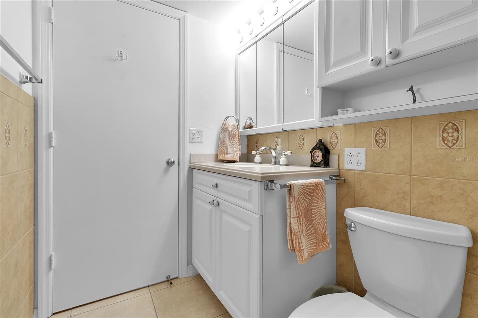 Condominium at 4704 INDEPENDENCE DR #4704, BRADENTON, photo 19 of 32