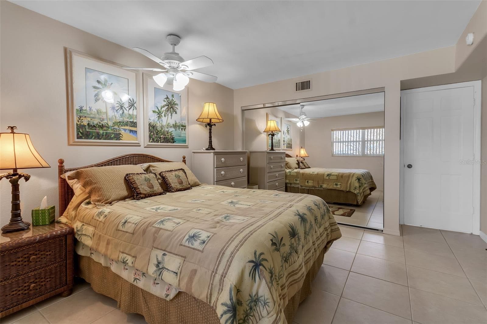 Condominium at 4704 INDEPENDENCE DR #4704, BRADENTON, photo 21 of 32