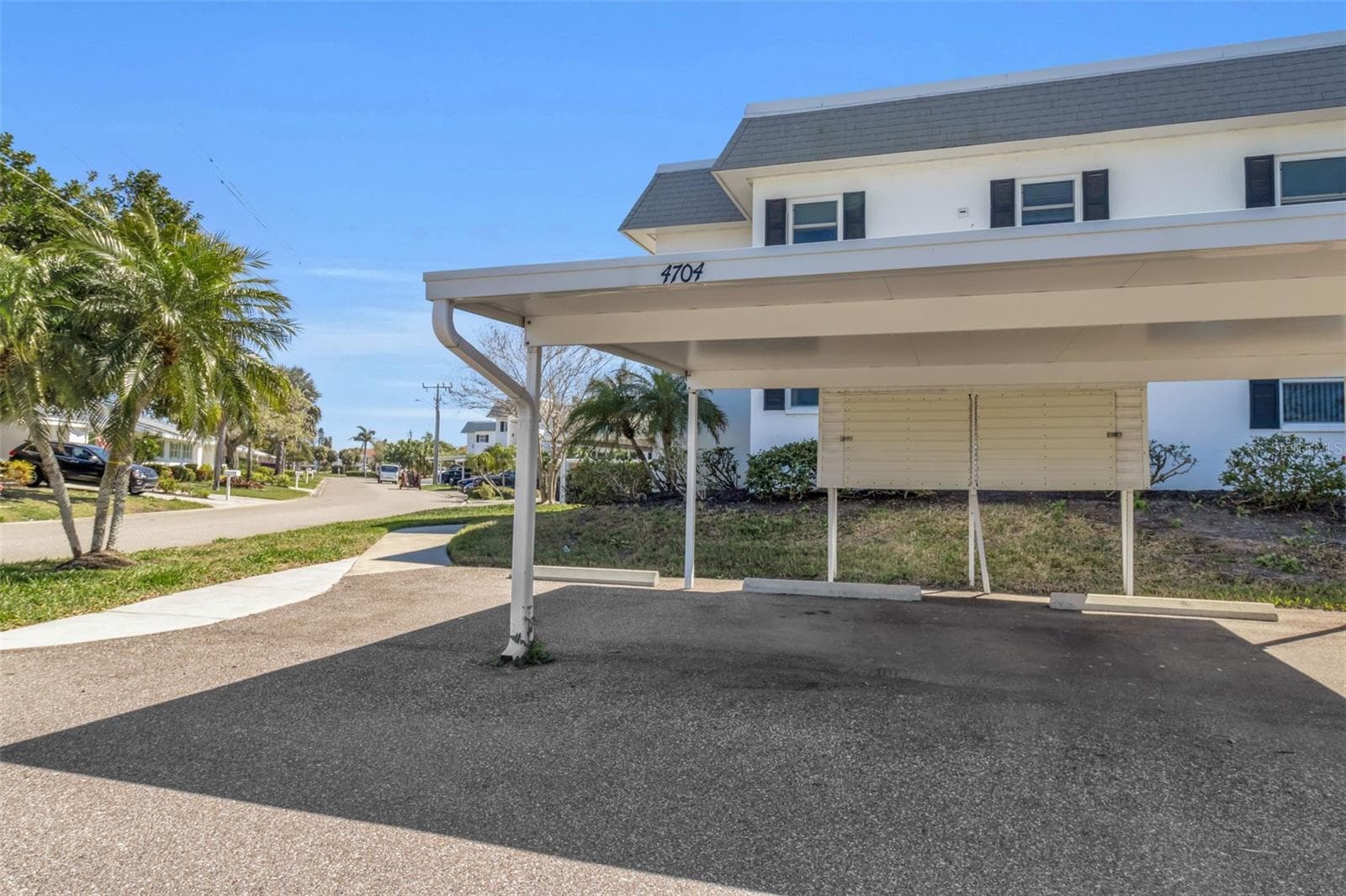 Condominium at 4704 INDEPENDENCE DR #4704, BRADENTON, photo 23 of 32