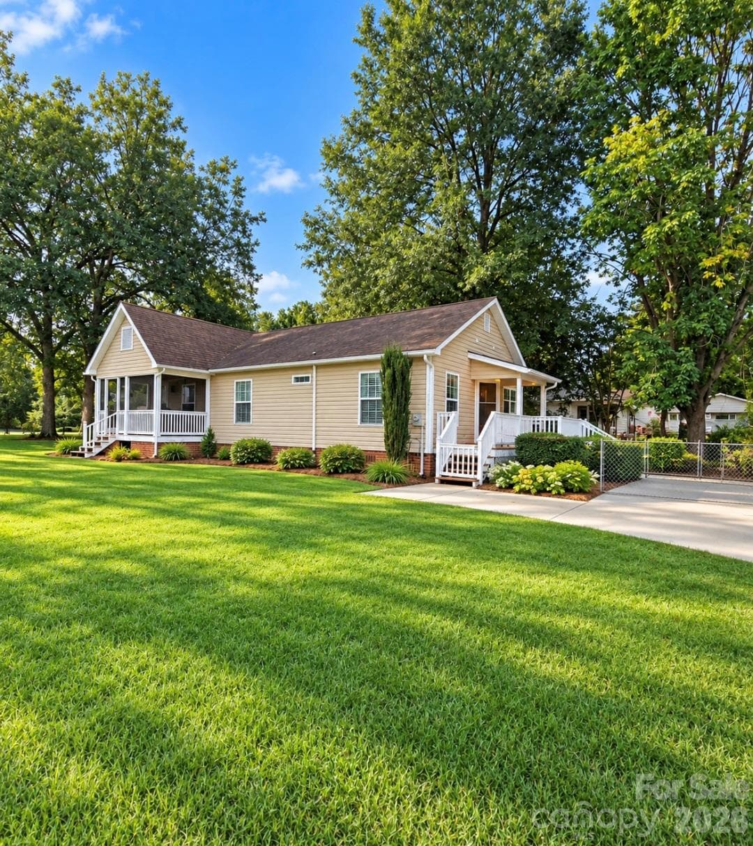 Single Family Residence at 555 Palmer Road, Rockwell, photo 4 of 22