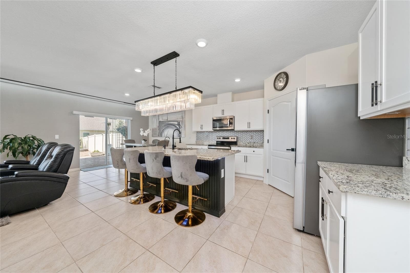 Single Family Residence at 2208 CANAAN DR, LAKE ALFRED, photo 4 of 31