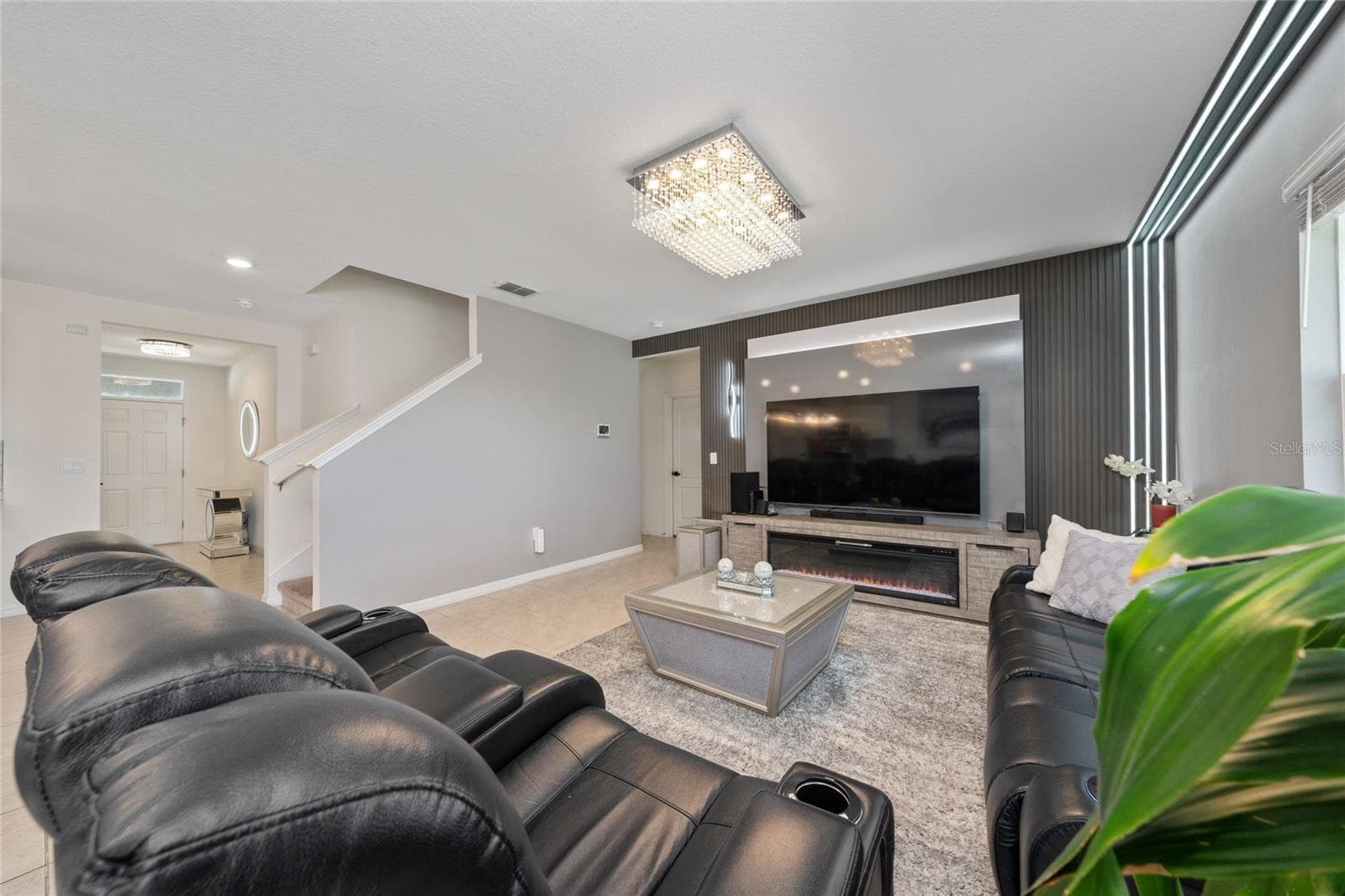 Single Family Residence at 2208 CANAAN DR, LAKE ALFRED, photo 5 of 31