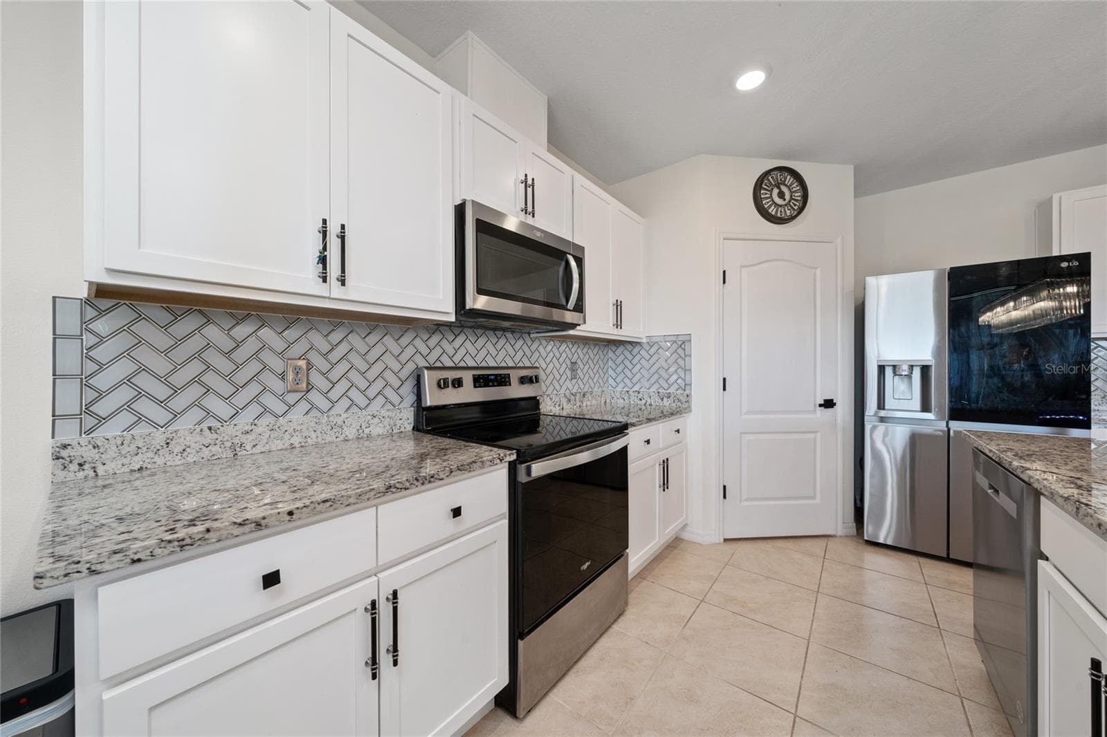 Single Family Residence at 2208 CANAAN DR, LAKE ALFRED, photo 10 of 31
