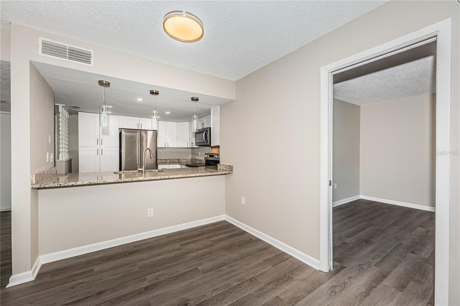 Dining Area - 2591 COUNTRYSIDE BLVD #5106, CLEARWATER