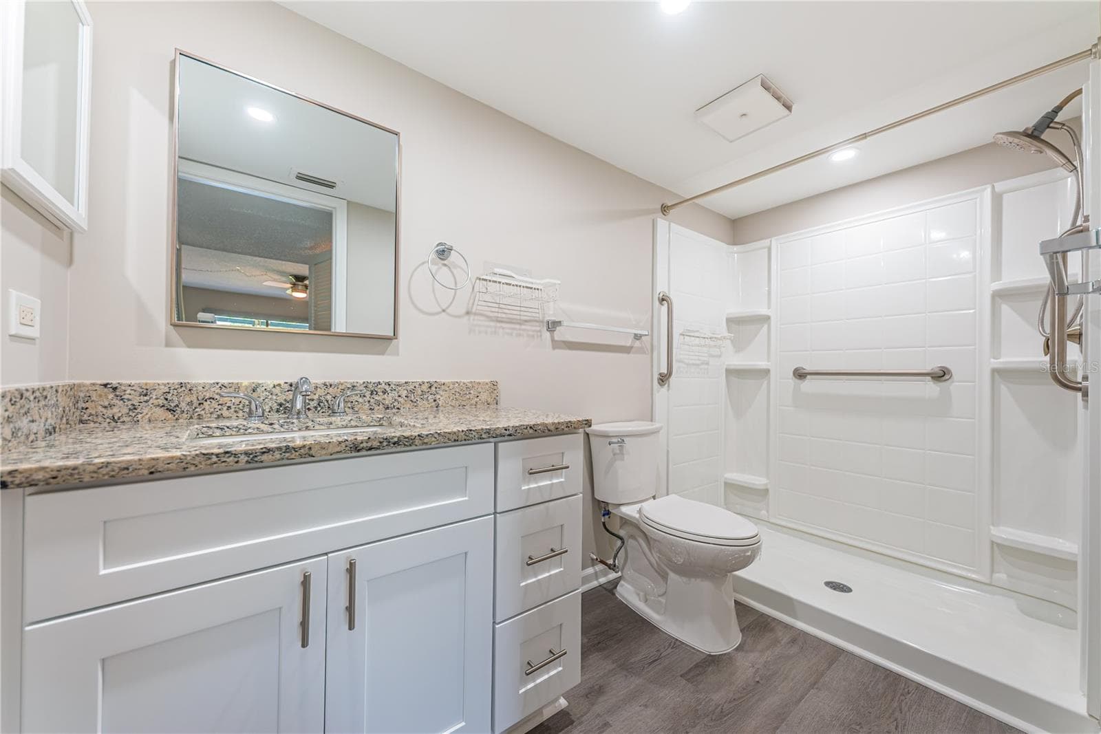Primary Bath - 2591 COUNTRYSIDE BLVD #5106, CLEARWATER
