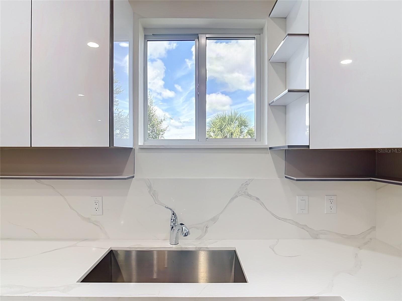 Single Family Residence at 14150 APPLETON BLVD, PORT CHARLOTTE, photo 10 of 39