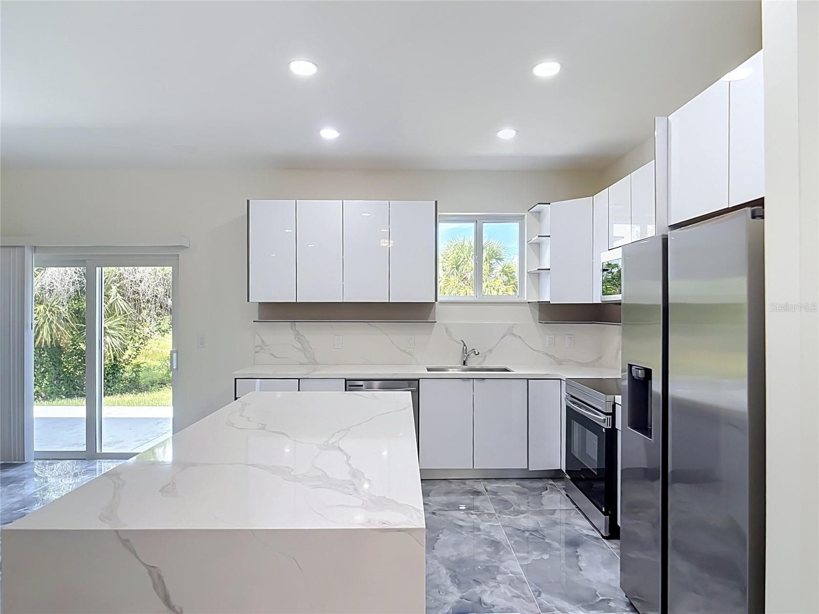Single Family Residence at 14150 APPLETON BLVD, PORT CHARLOTTE, photo 13 of 39