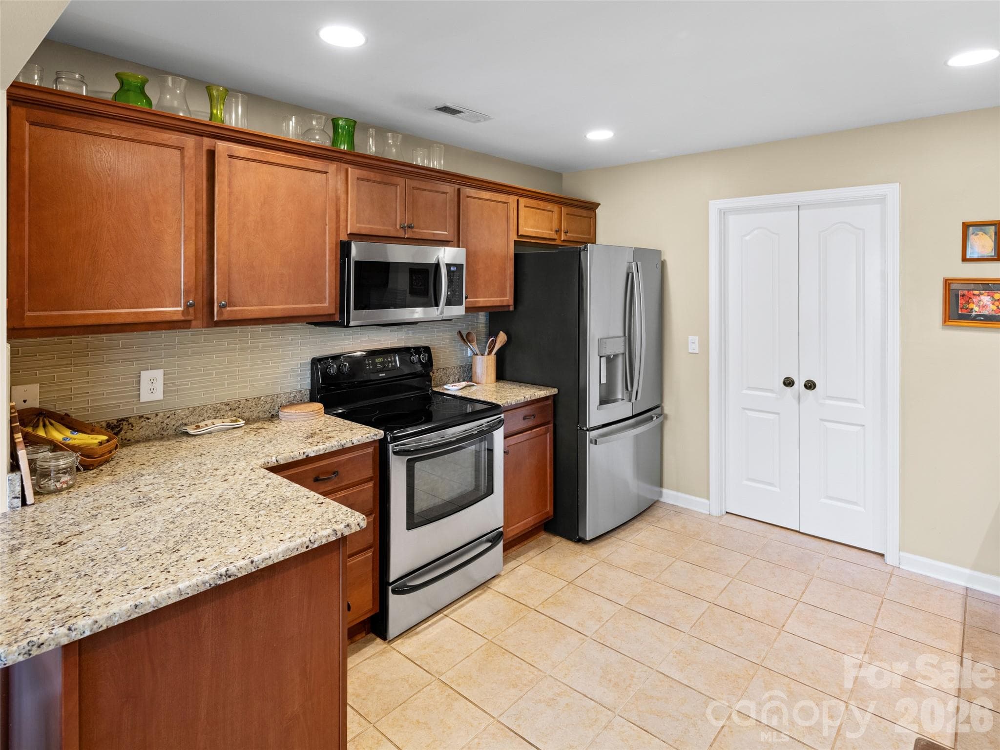 Townhouse at 24 Loftin Street, Weaverville, photo 7 of 22
