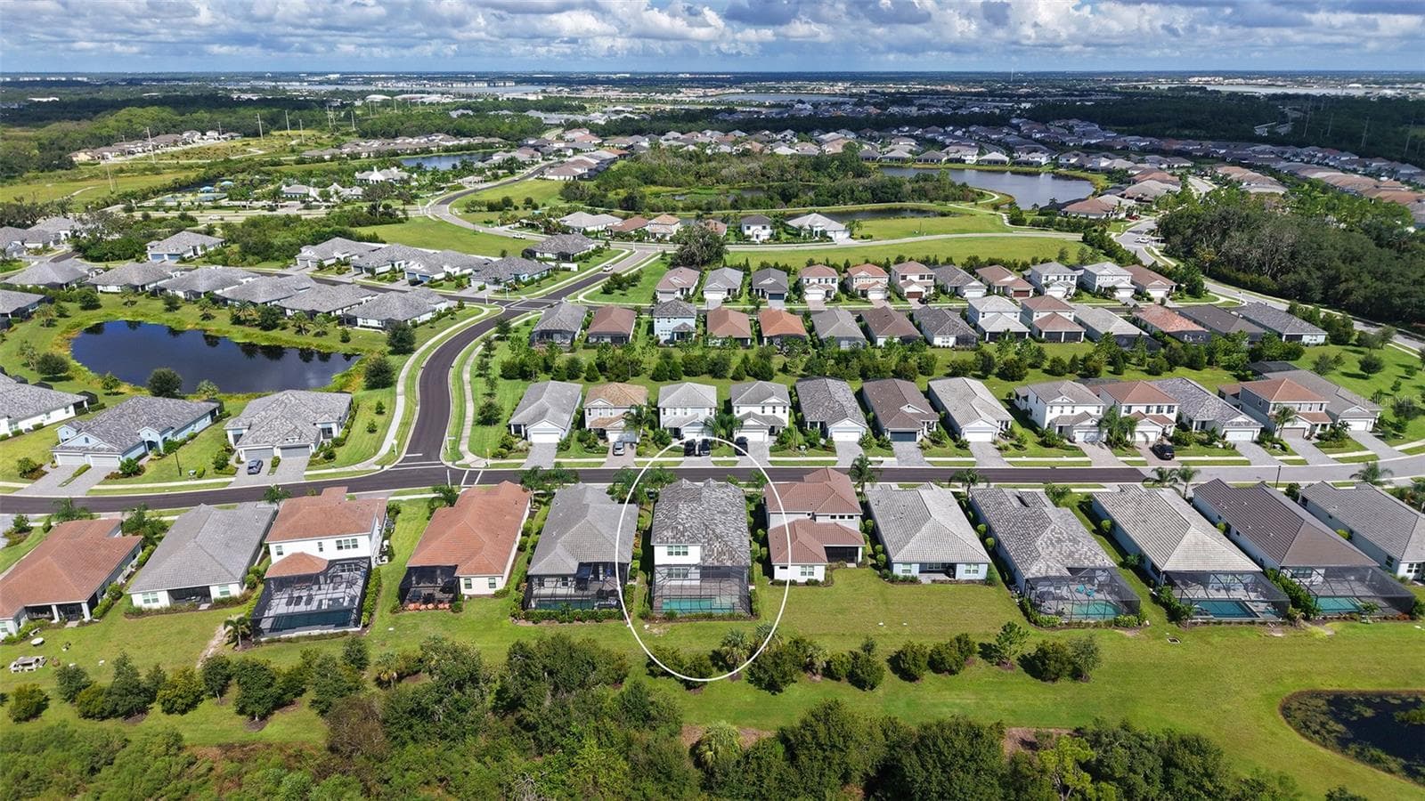 Single Family Residence at 2806 BUTTERFLY JASMINE TRL, SARASOTA, photo 17 of 109