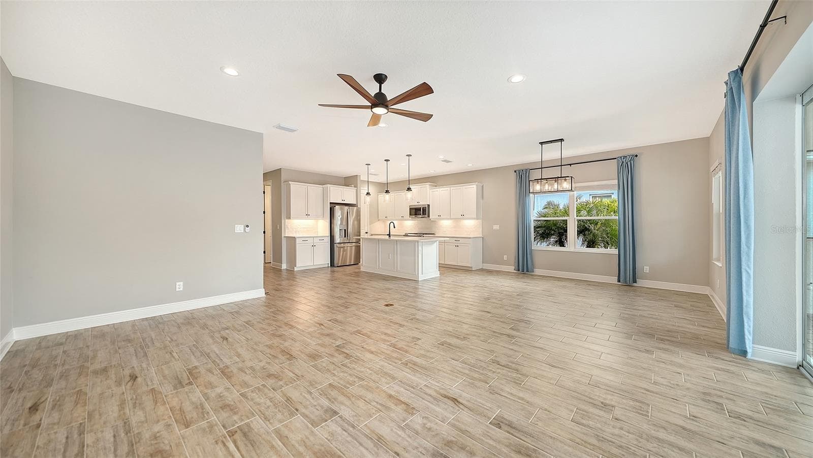 Single Family Residence at 2806 BUTTERFLY JASMINE TRL, SARASOTA, photo 33 of 109