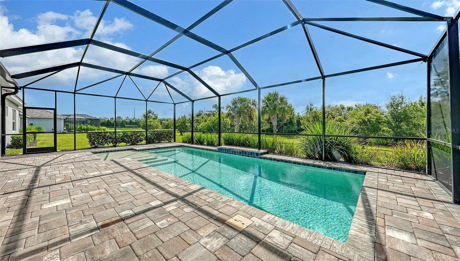 Single Family Residence at 2806 BUTTERFLY JASMINE TRL, SARASOTA, photo 8 of 109