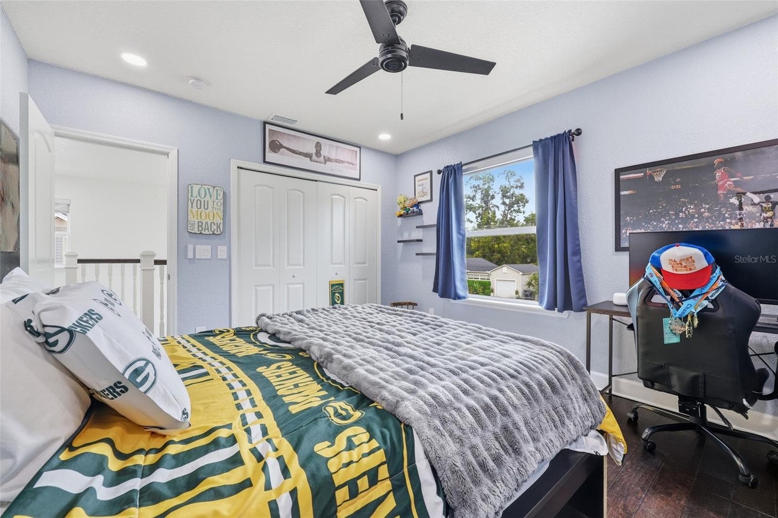 Single Family Residence at 906 W PENINSULAR ST, TAMPA, photo 24 of 38