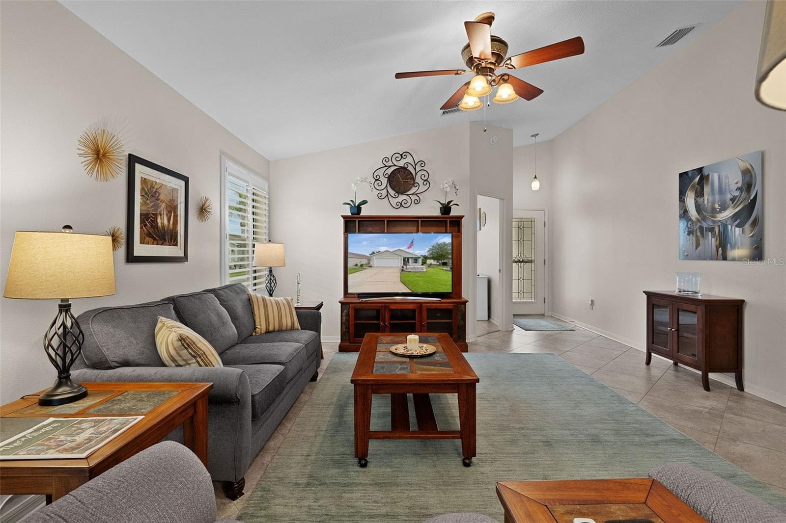 Single Family Residence at 2155 BALDWIN RUN, THE VILLAGES, photo 3 of 33