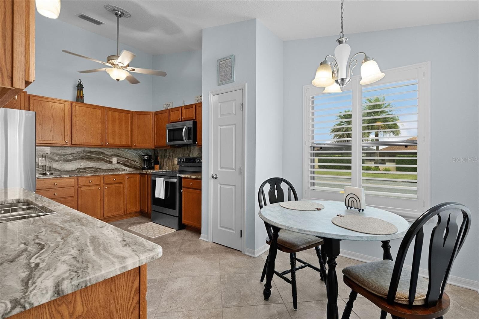 Single Family Residence at 2155 BALDWIN RUN, THE VILLAGES, photo 13 of 33
