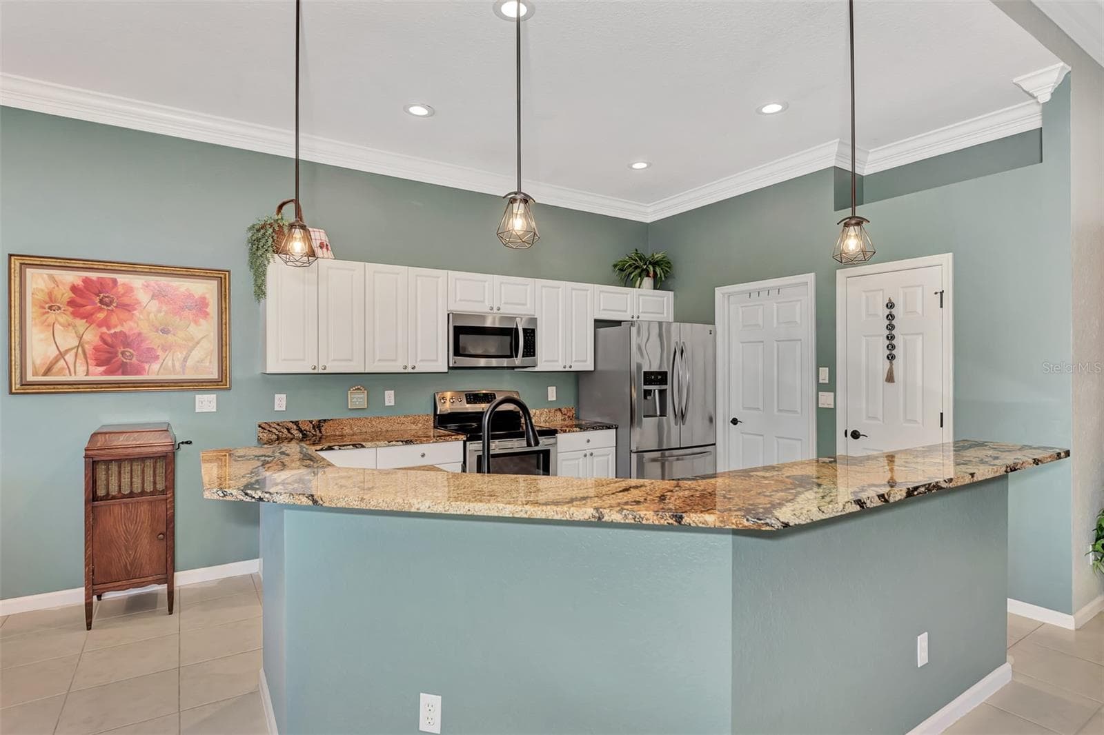 Single Family Residence at 13335 GOLF POINTE DR, PORT CHARLOTTE, photo 13 of 74
