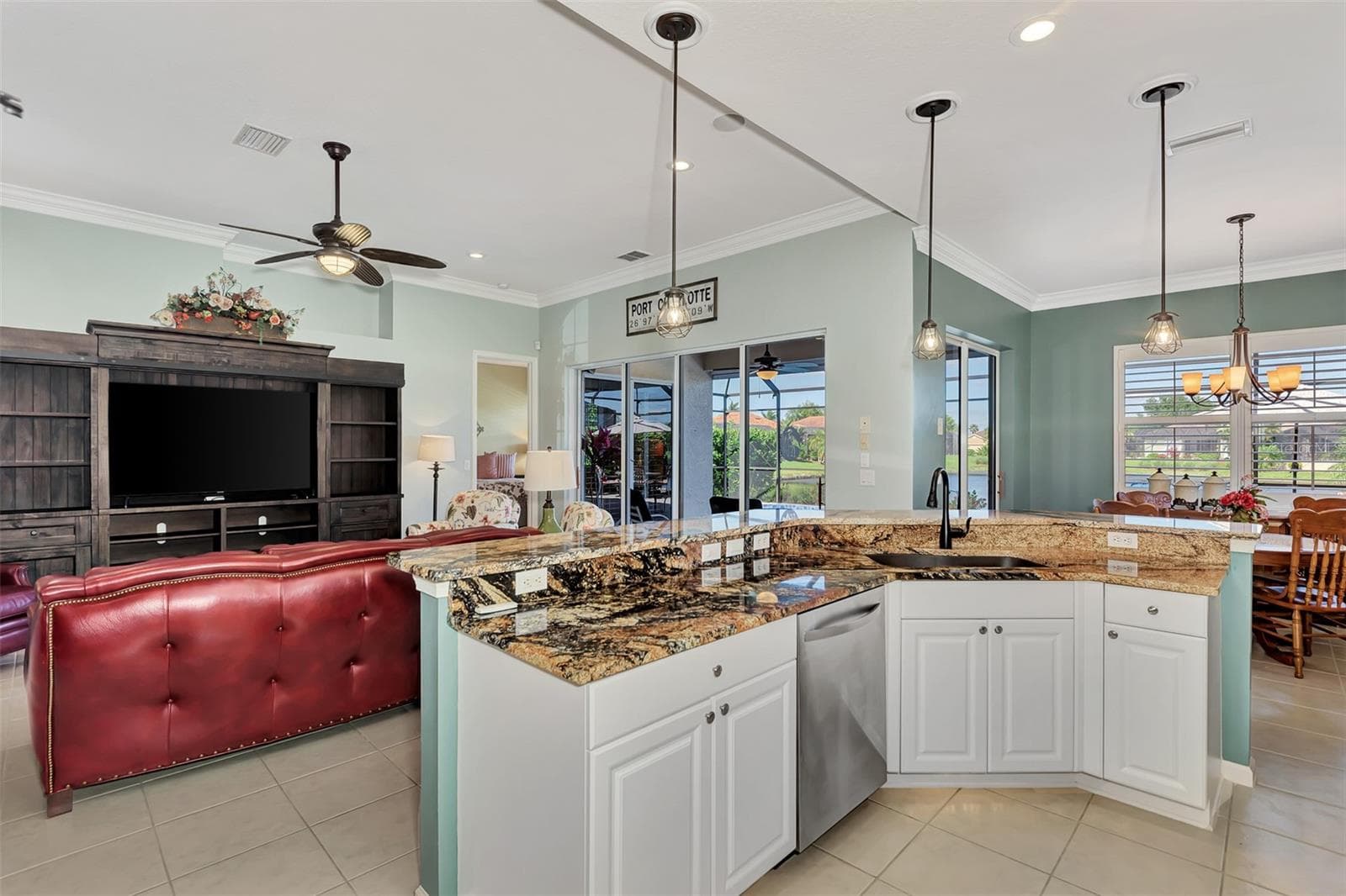 Single Family Residence at 13335 GOLF POINTE DR, PORT CHARLOTTE, photo 19 of 74