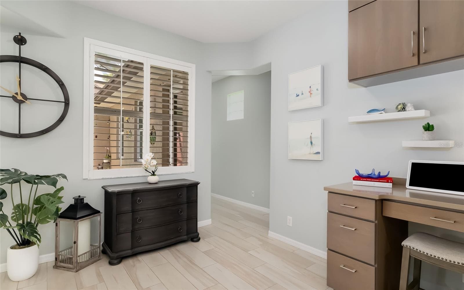 Single Family Residence at 5111 BROOKSBEND CIR, SARASOTA, photo 17 of 50