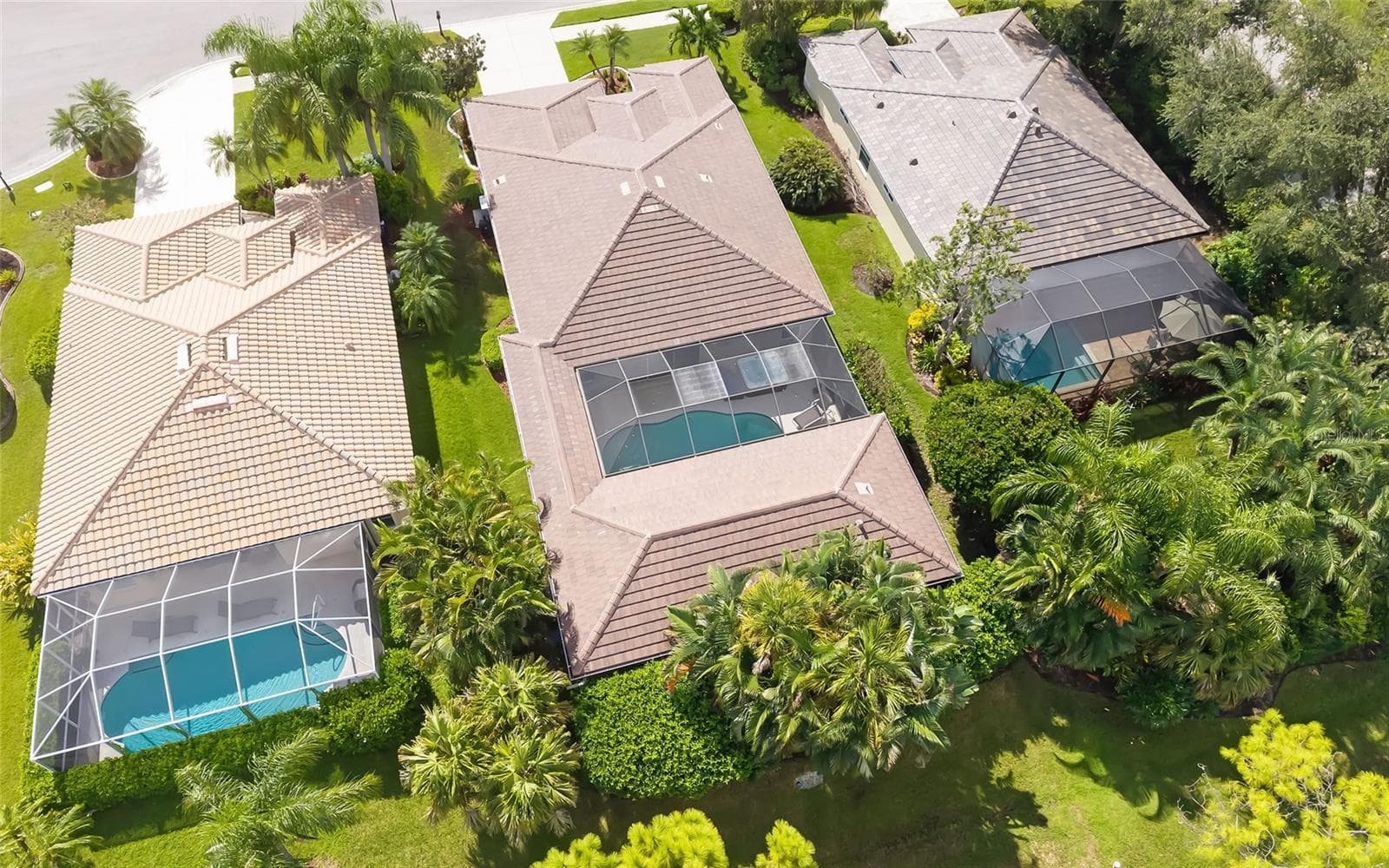 Single Family Residence at 5111 BROOKSBEND CIR, SARASOTA, photo 40 of 50