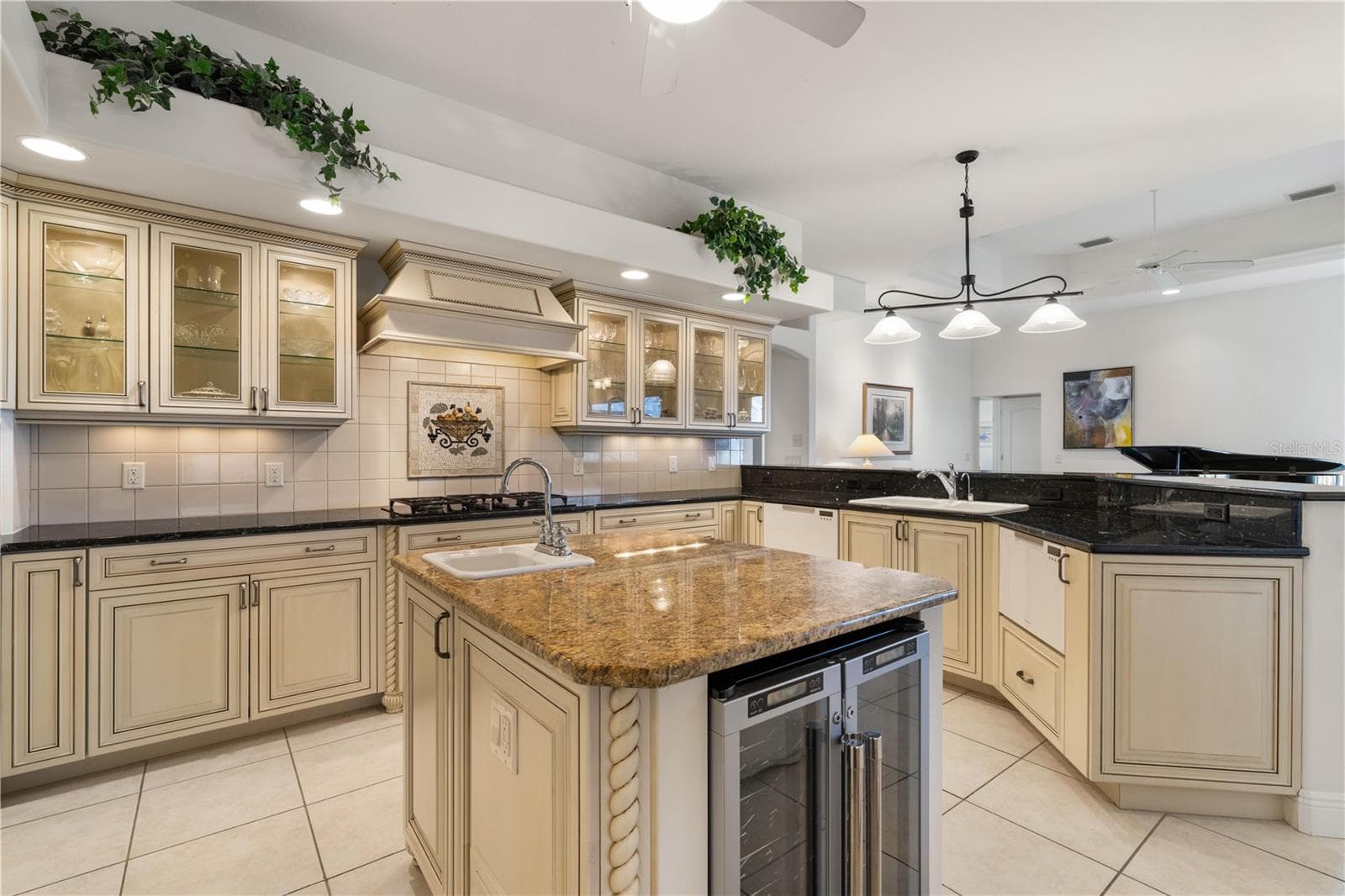Single Family Residence at 2736 MAYAGUANA CT, PUNTA GORDA, photo 8 of 80