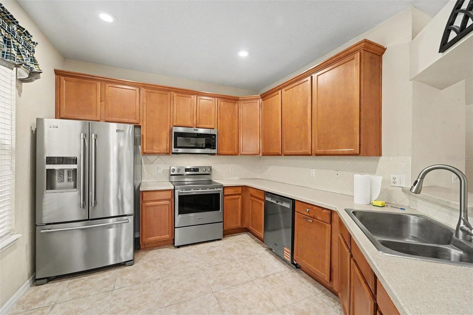 Townhouse at 7532 RED MILL CIR, NEW PORT RICHEY, photo 15 of 26
