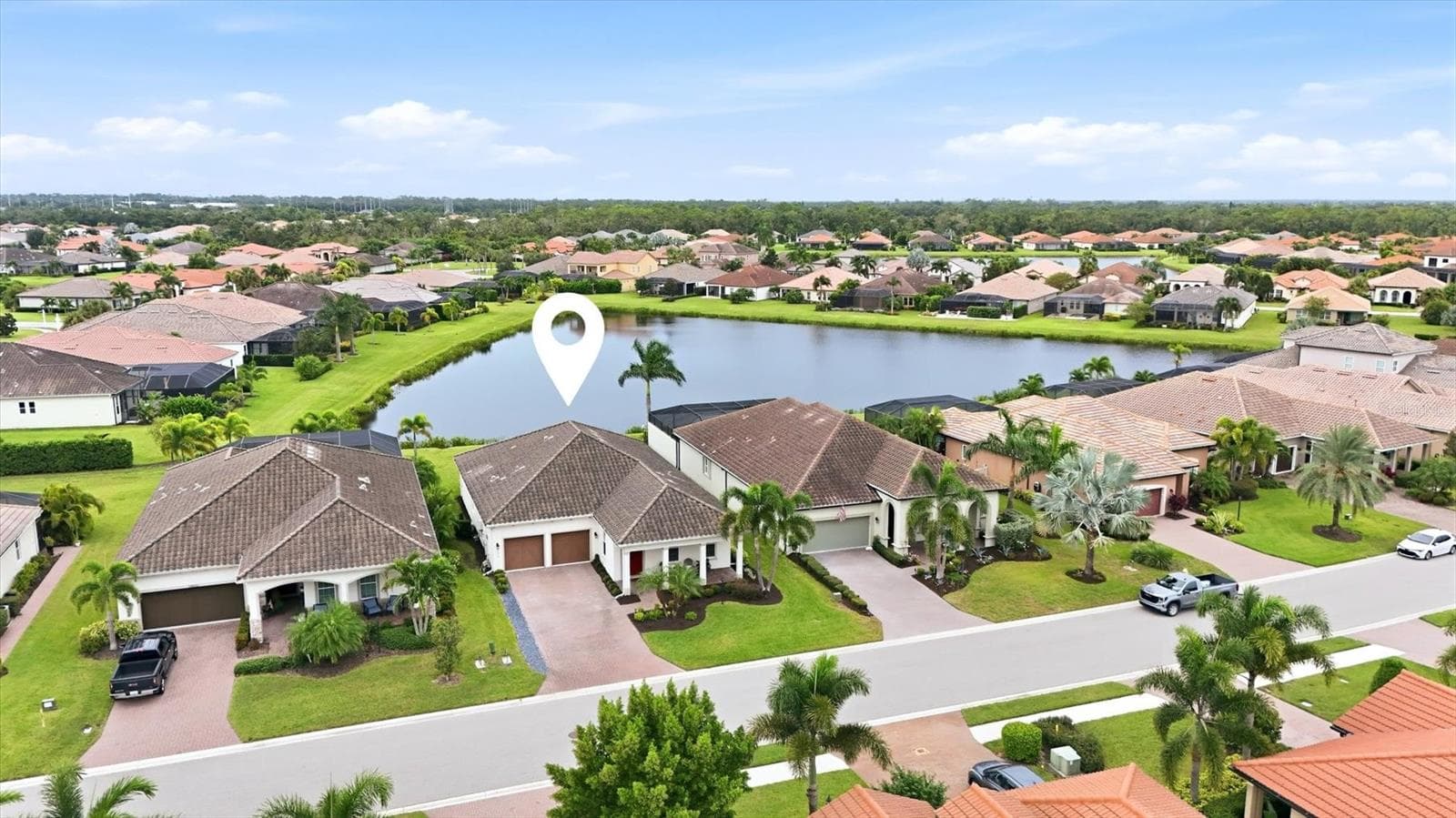 Single Family Residence at 10018 MARBELLA DR, BRADENTON, photo 2 of 53
