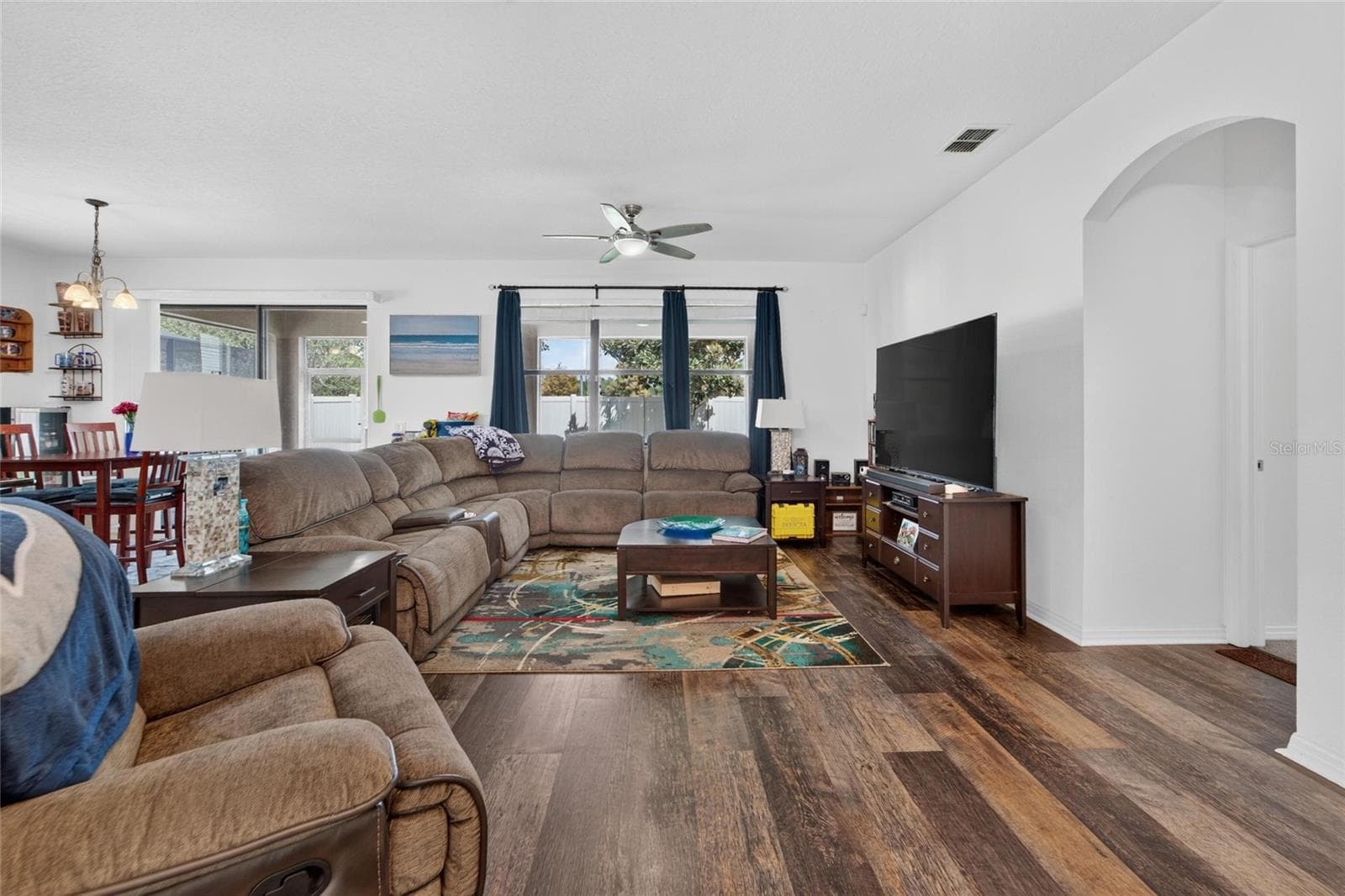 Single Family Residence at 11520 SCARLET IBIS PL, RIVERVIEW, photo 15 of 63