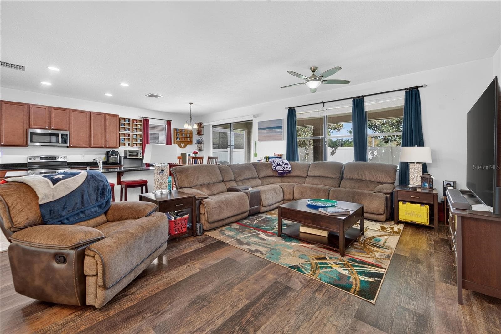 Single Family Residence at 11520 SCARLET IBIS PL, RIVERVIEW, photo 19 of 63
