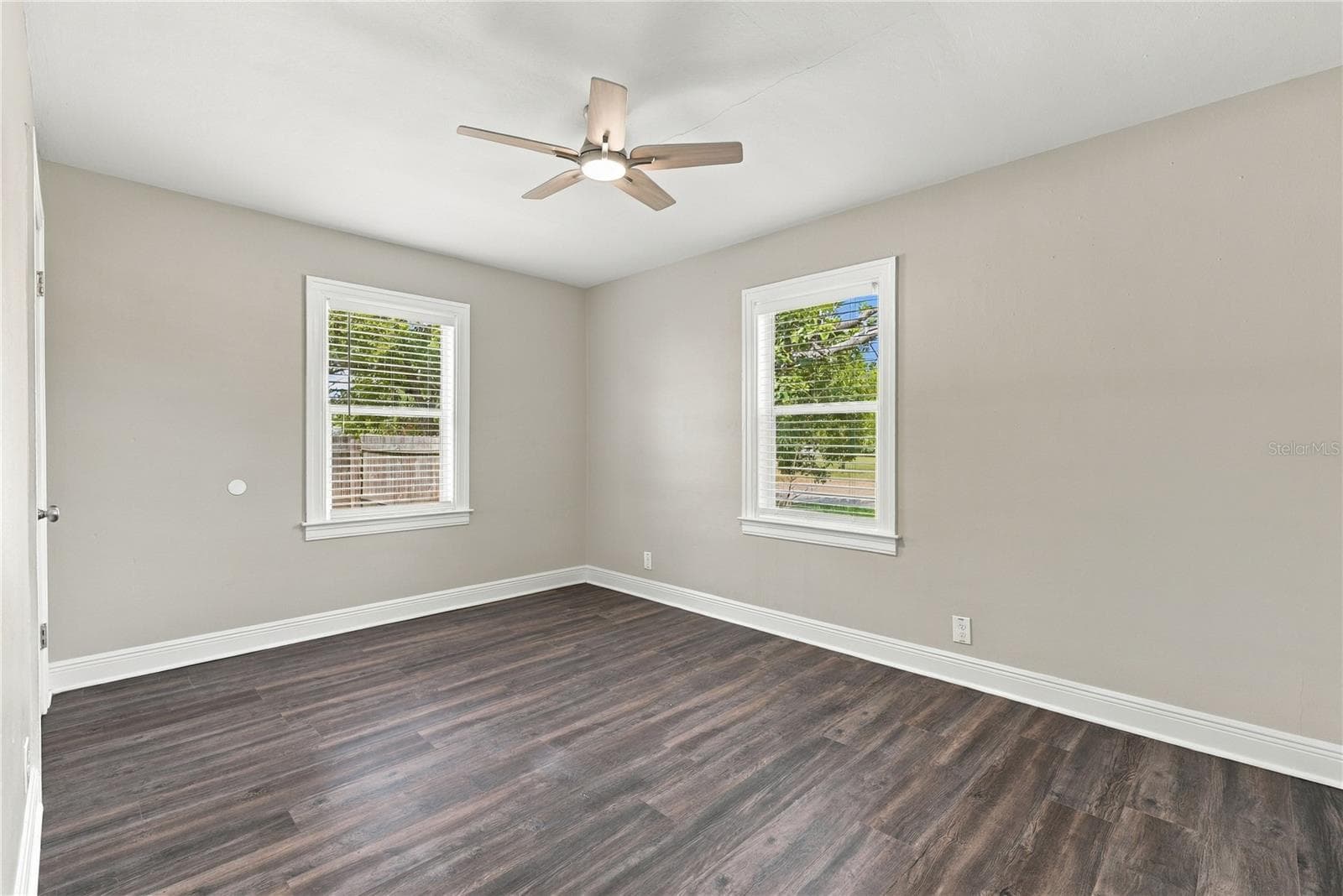 Single Family Residence at 3184 11TH AVE N, ST PETERSBURG, photo 18 of 33