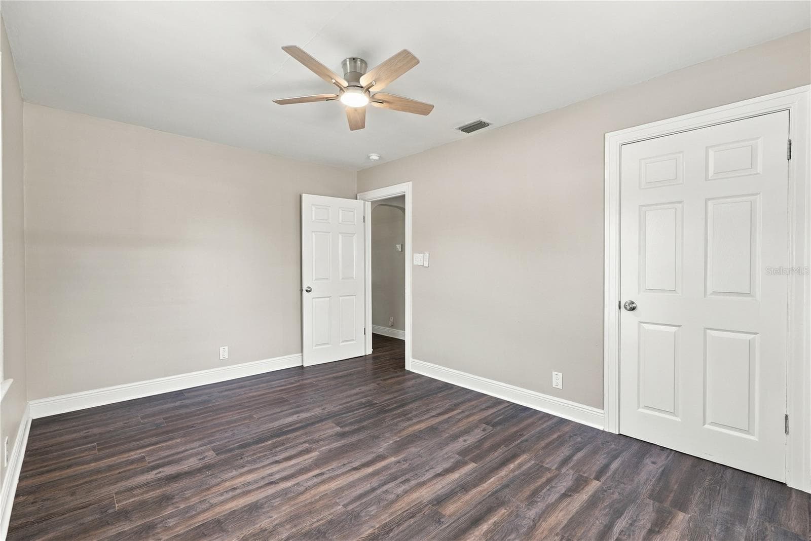 Single Family Residence at 3184 11TH AVE N, ST PETERSBURG, photo 20 of 33