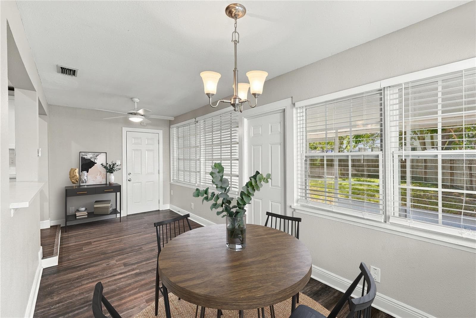VIRTUALLY STAGED - 3184 11TH AVE N, ST PETERSBURG