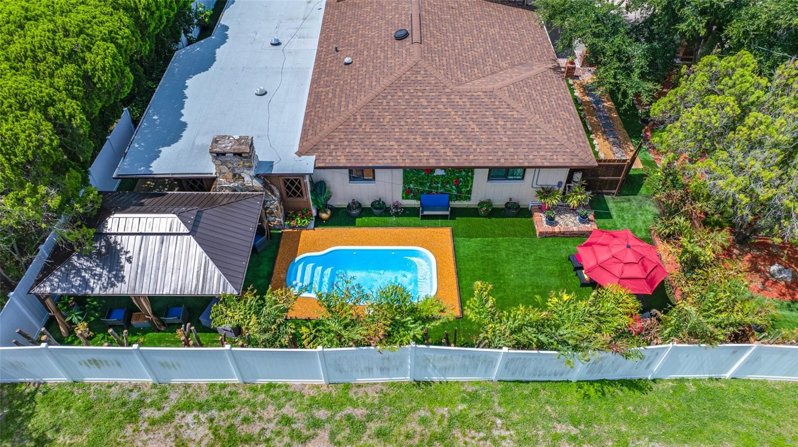 Single Family Residence at 1488 LACONIA DR E, CLEARWATER, photo 45 of 75
