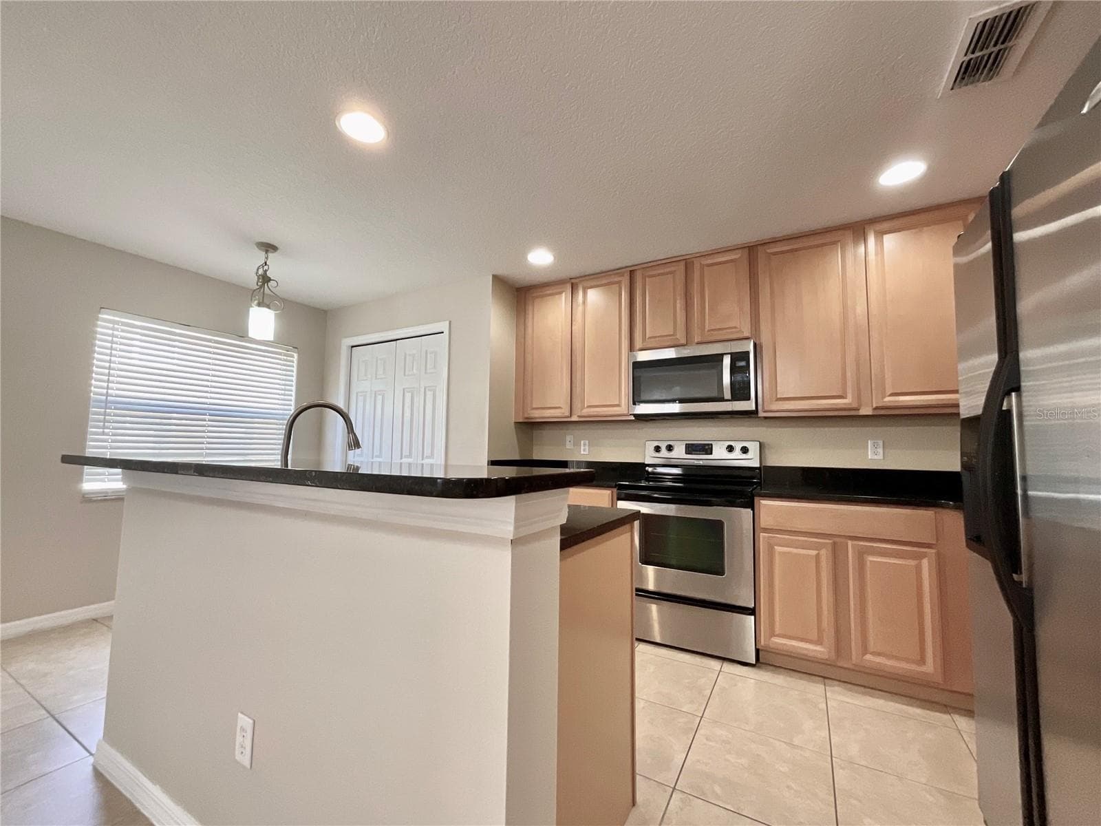 Townhouse at 3820 SILVERBELL LOOP, OVIEDO, photo 6 of 27