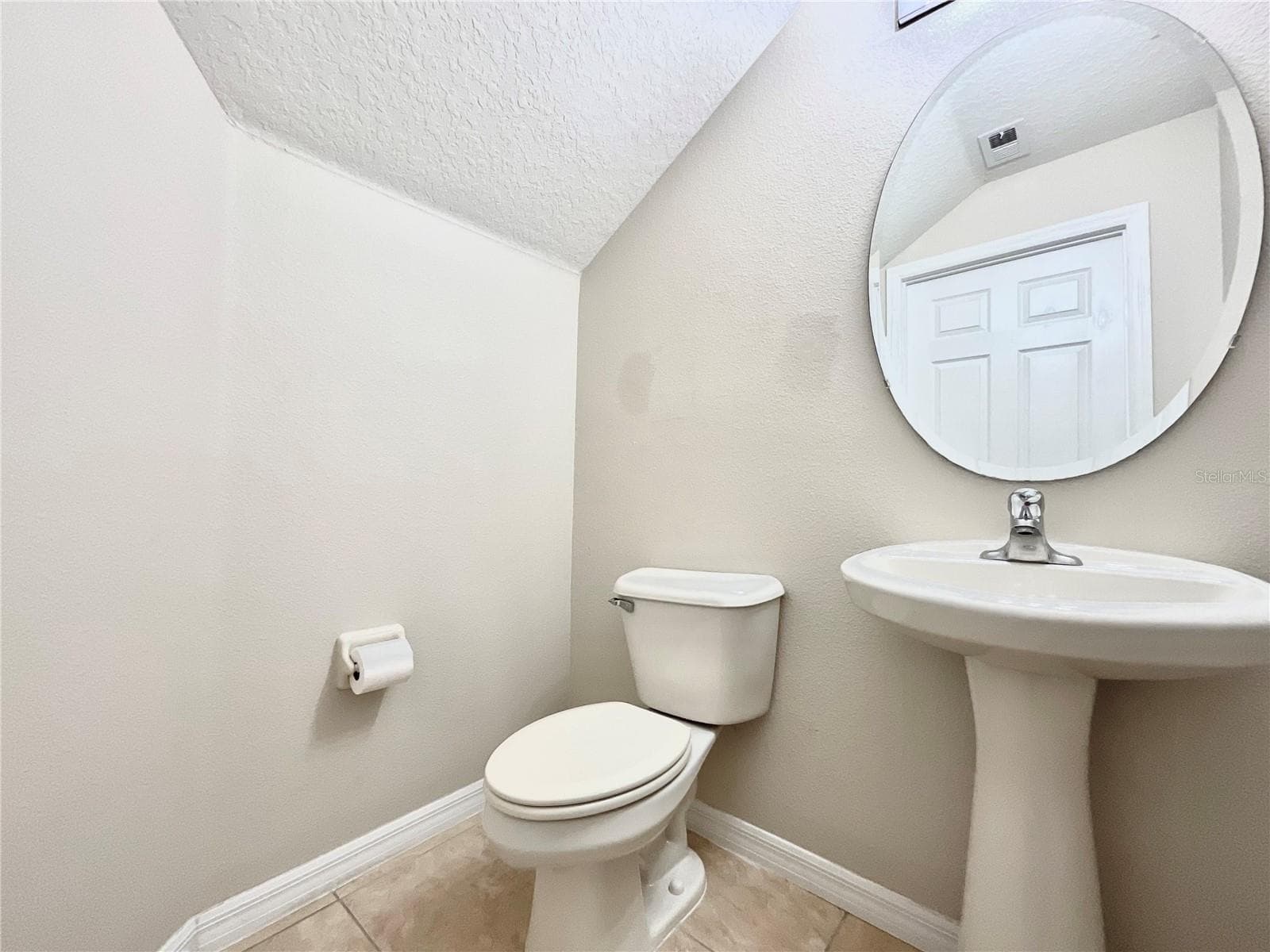 Townhouse at 3820 SILVERBELL LOOP, OVIEDO, photo 9 of 27