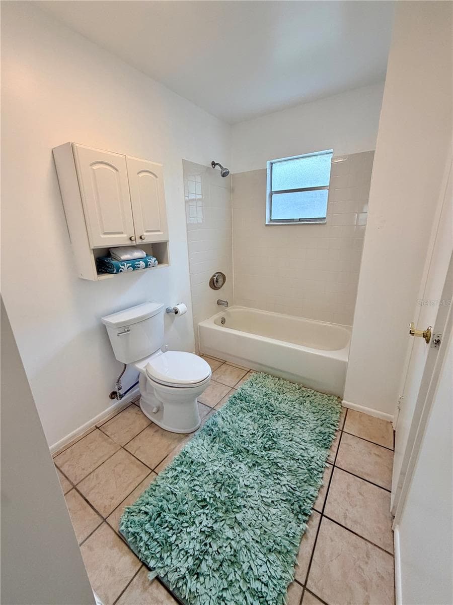 Single Family Residence at 10155 DONHILL CT, ORLANDO, photo 11 of 18