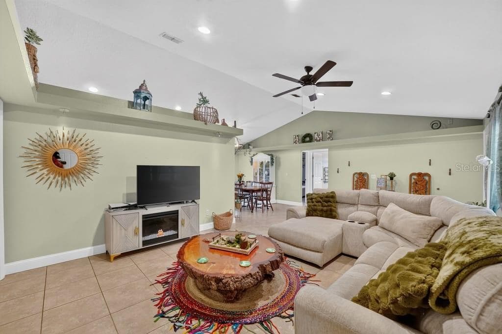 Family Room - 1580 DELAND AVE, ORANGE CITY