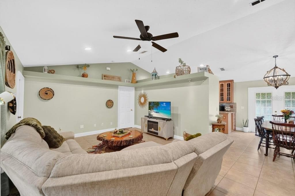 Family Room - 1580 DELAND AVE, ORANGE CITY