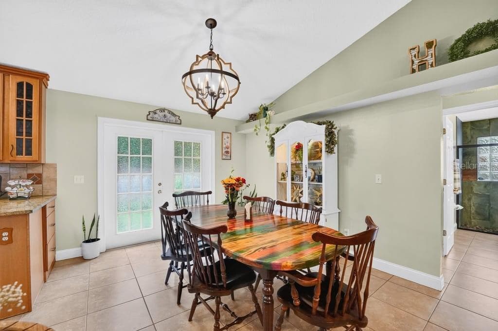 Open-concept dining - 1580 DELAND AVE, ORANGE CITY