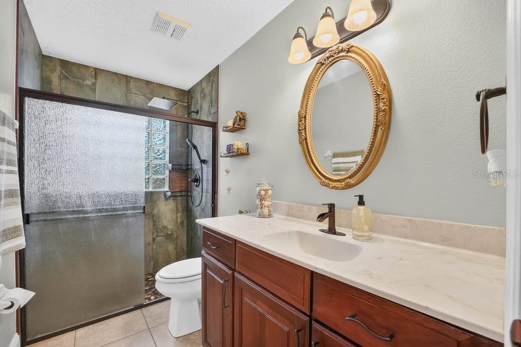 Secondary Bathroom - 1580 DELAND AVE, ORANGE CITY