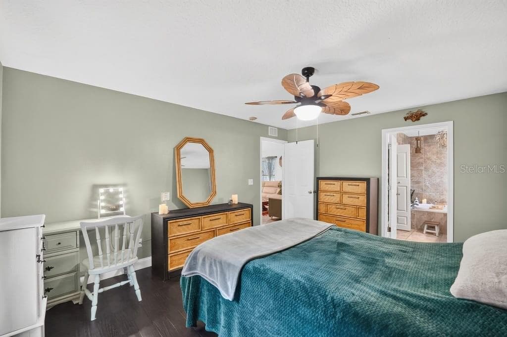 Primary Bedroom - 1580 DELAND AVE, ORANGE CITY