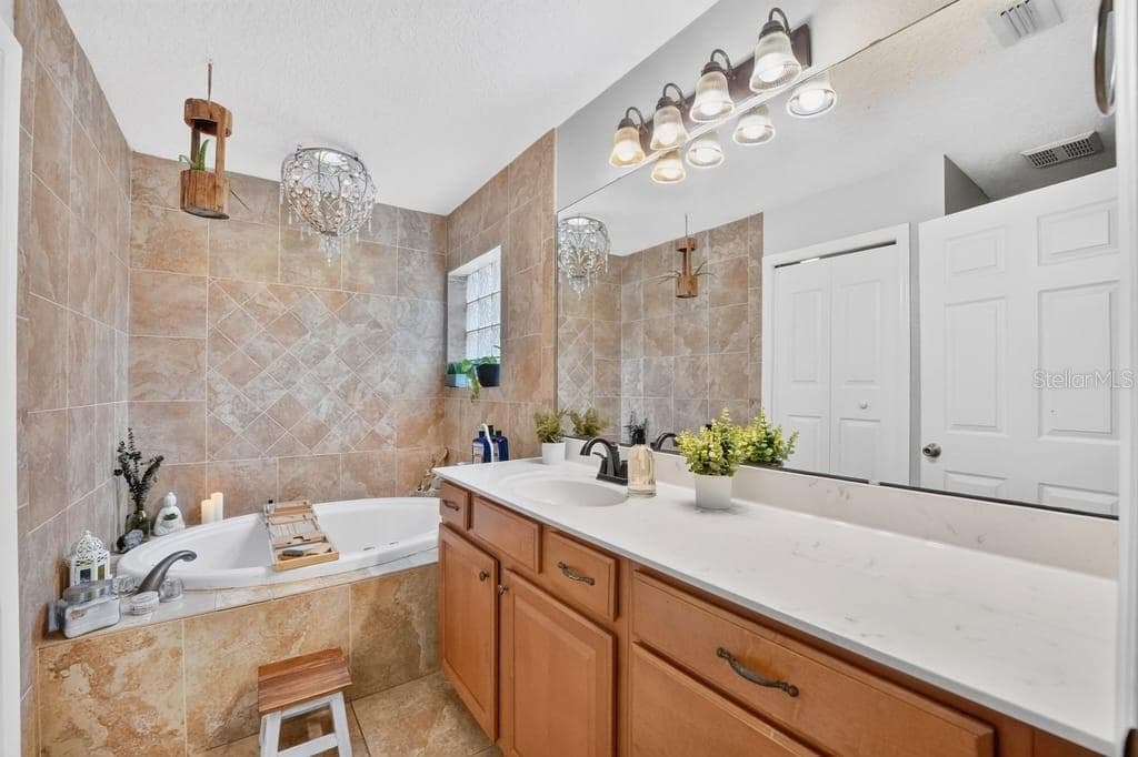 Primary Bathroom - 1580 DELAND AVE, ORANGE CITY