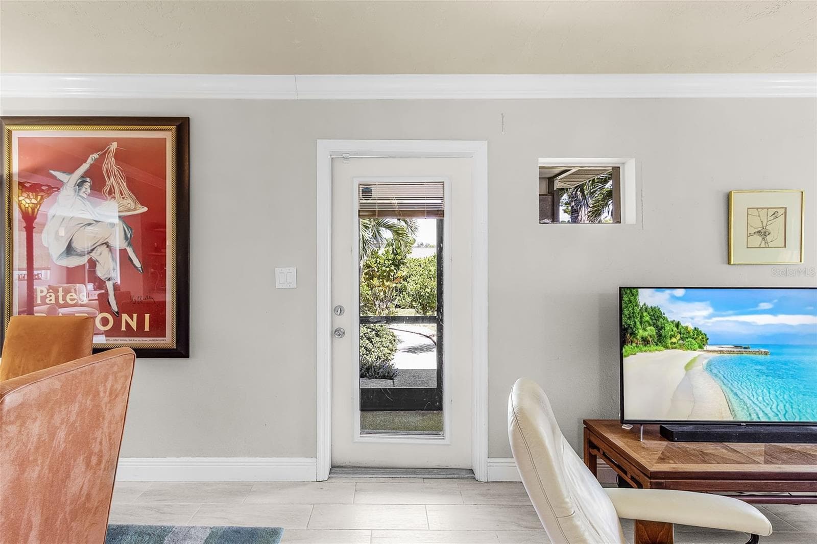 Single Family Residence at 2138 TEMPLE ST, SARASOTA, photo 4 of 36