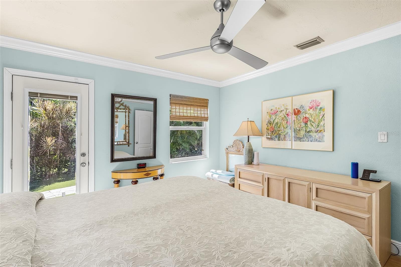 Single Family Residence at 2138 TEMPLE ST, SARASOTA, photo 18 of 36
