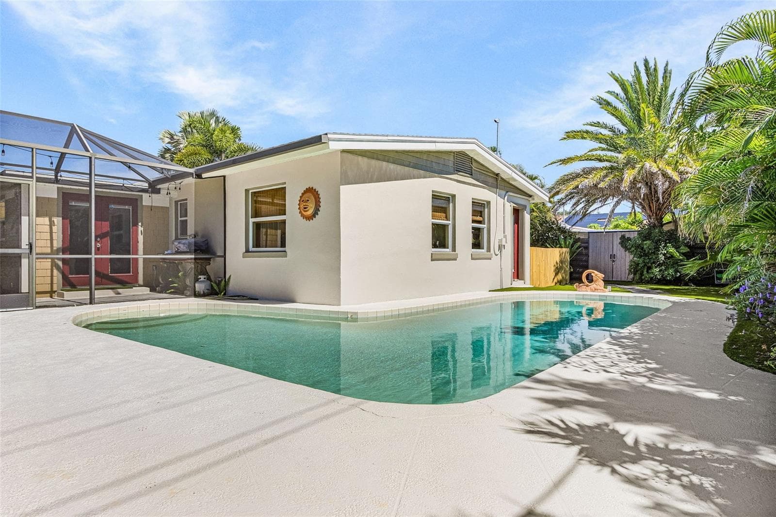 Single Family Residence at 2138 TEMPLE ST, SARASOTA, photo 21 of 36