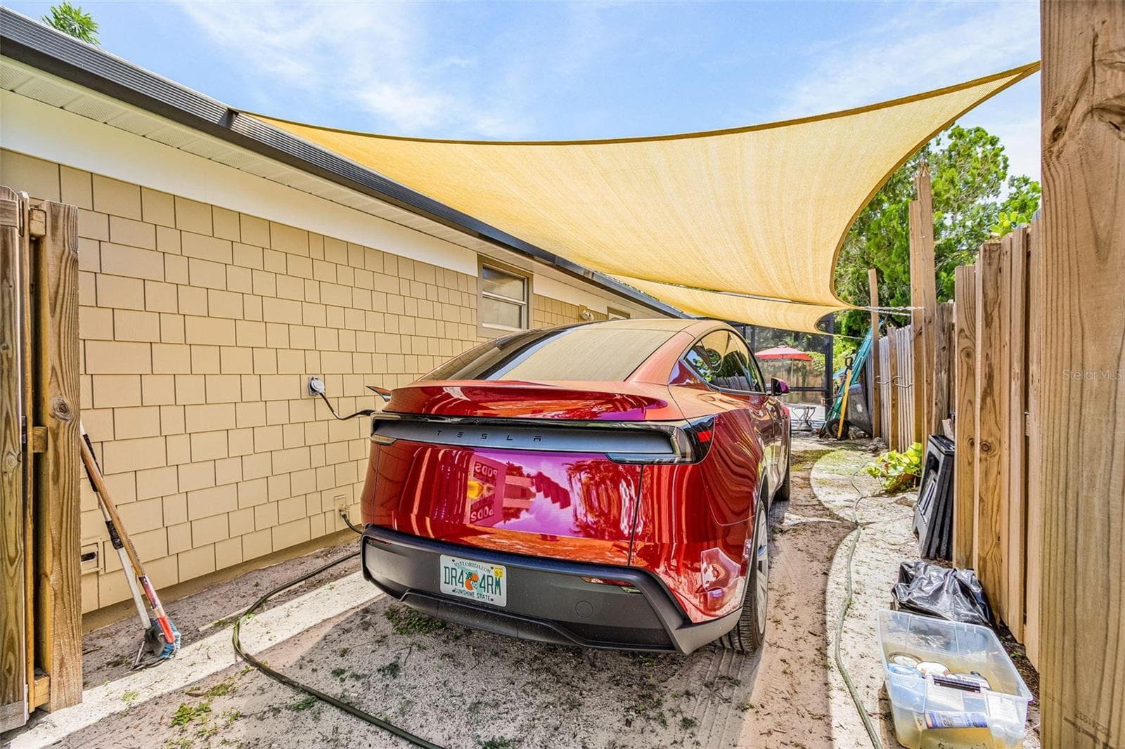 Single Family Residence at 2138 TEMPLE ST, SARASOTA, photo 24 of 36