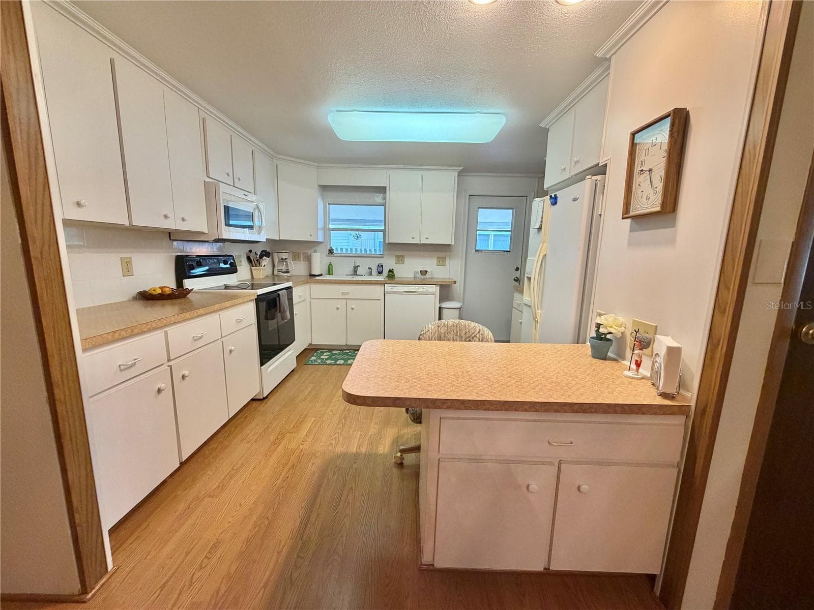 Mobile Home at 307 HAWTHORNE BLVD, LEESBURG, photo 18 of 58
