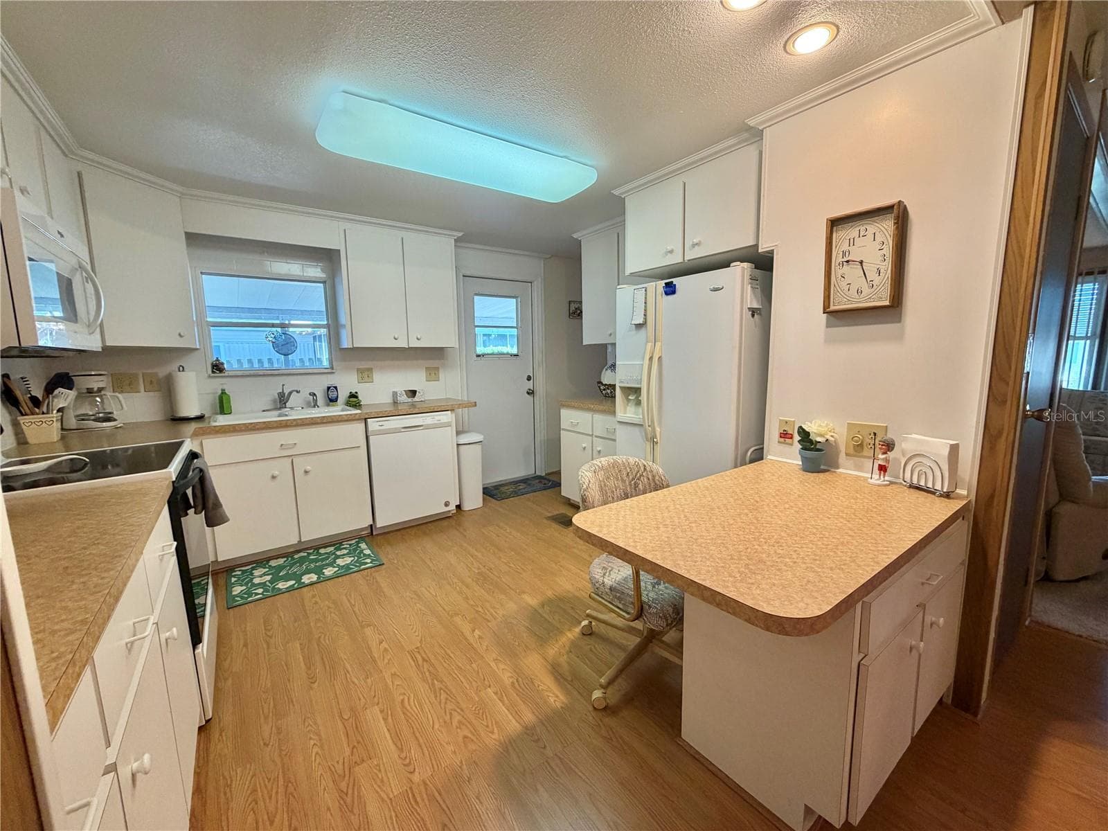 Mobile Home at 307 HAWTHORNE BLVD, LEESBURG, photo 19 of 58