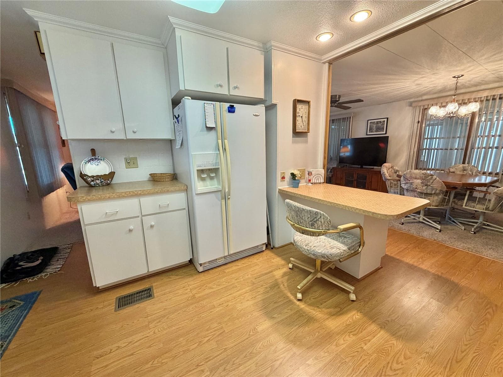 Mobile Home at 307 HAWTHORNE BLVD, LEESBURG, photo 20 of 58