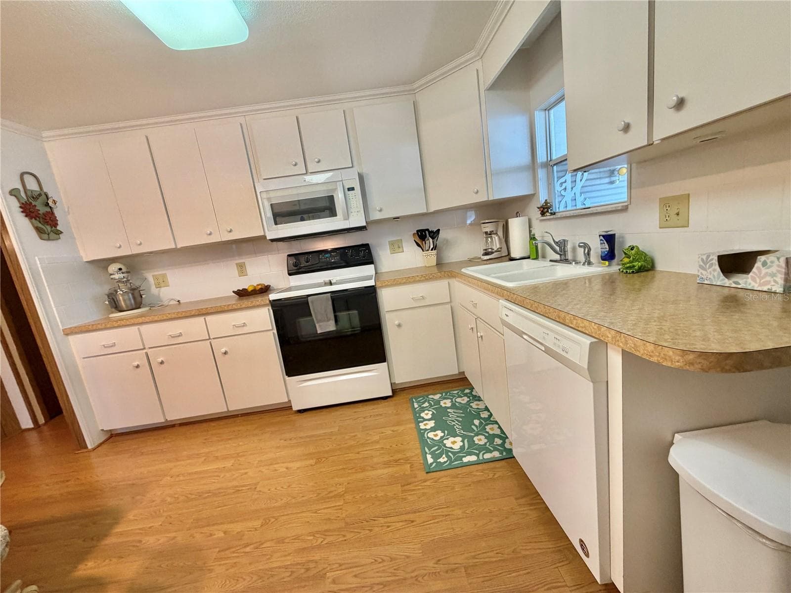 Mobile Home at 307 HAWTHORNE BLVD, LEESBURG, photo 21 of 58