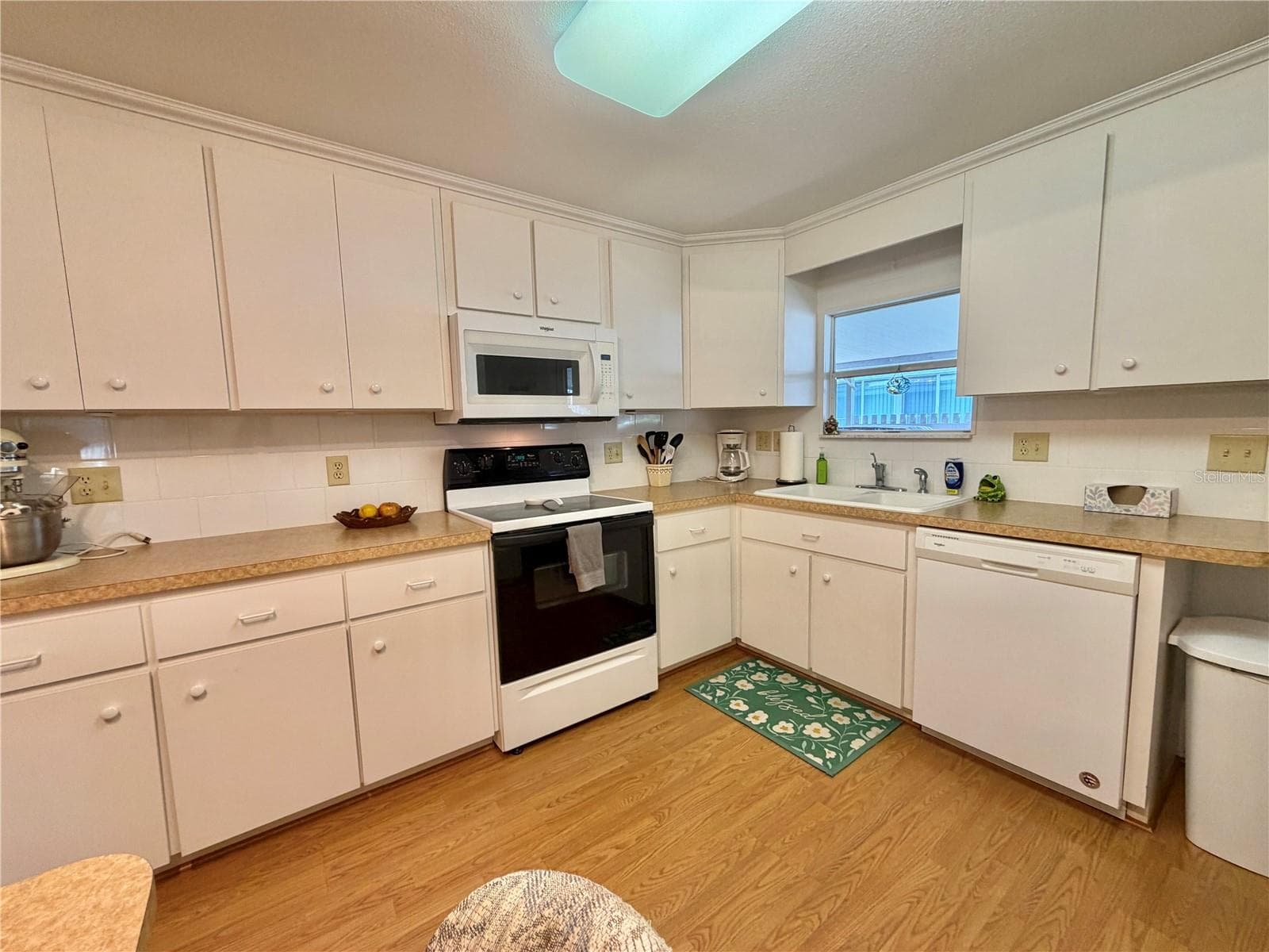 Mobile Home at 307 HAWTHORNE BLVD, LEESBURG, photo 22 of 58