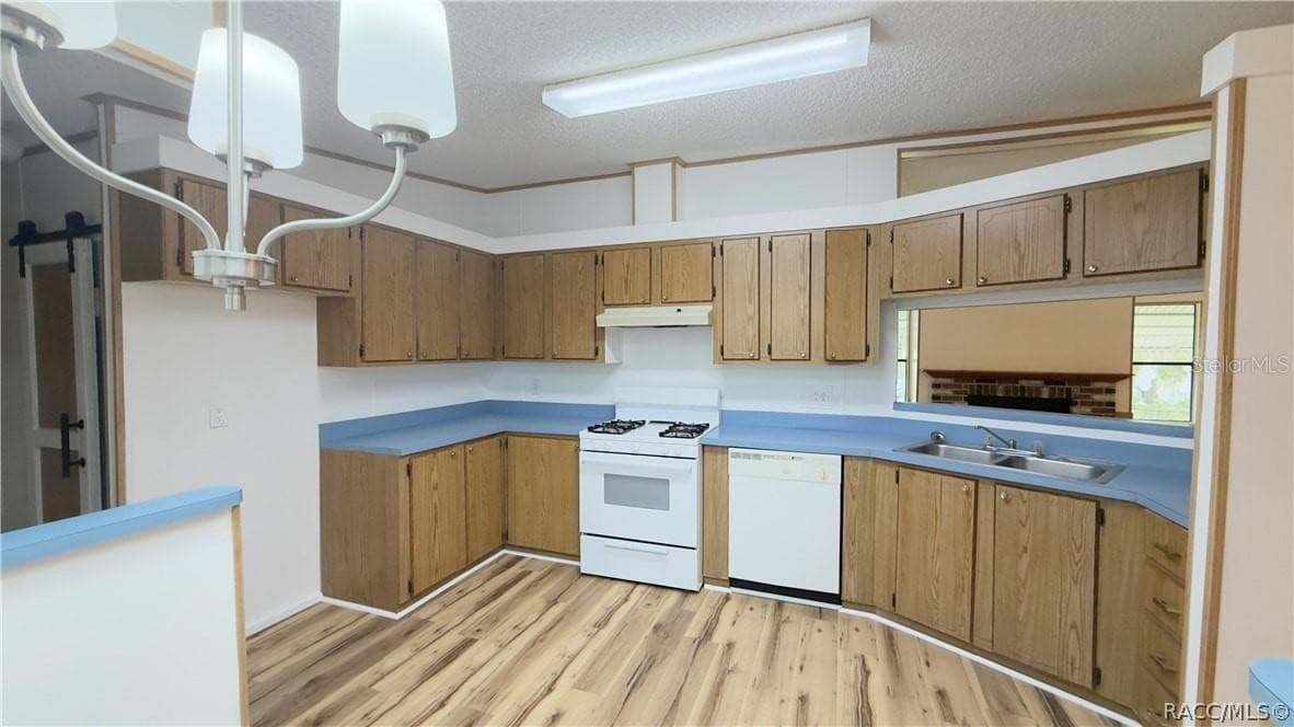Modular Home at 270 S HONEY BEAR WAY, LECANTO, photo 6 of 50